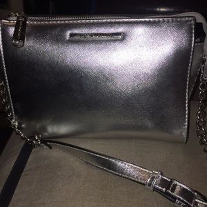 🔴3/$20🔴 Steve Madden Silver Bag